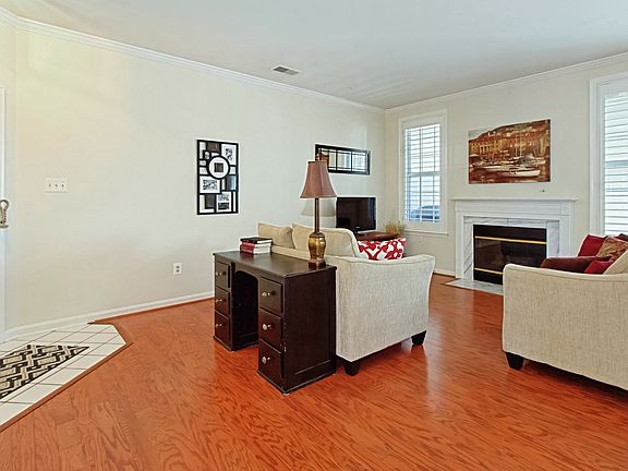 4th image of 6944 Ellingham Cir #103
