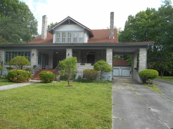 447 Church St, Tiptonville, TN 38079