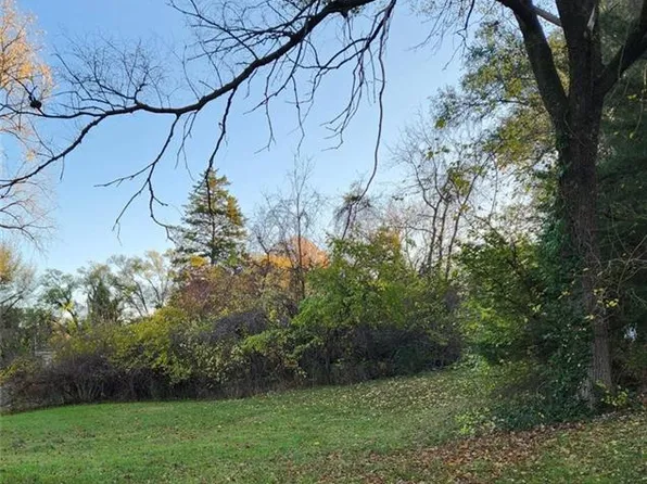 2525 N 75th Ter, Kansas City, KS 66109