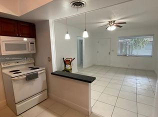4290 NW 21st Ave APT 2, Oakland Park, FL 33309