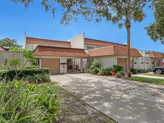 2nd image of 2568 Demaret Dr Unit 308