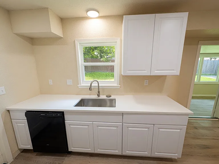 14147 Swallow Dr — Photo 4