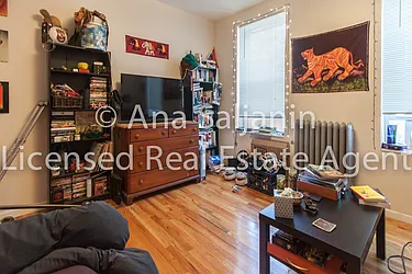 Rented by Citi Zone Realty