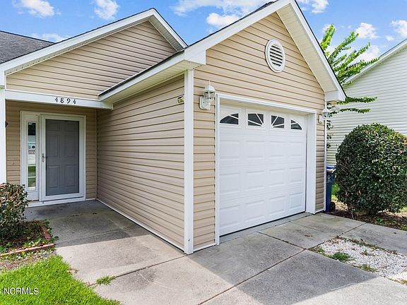 3rd image of 4894 Beech Tree Drive SE