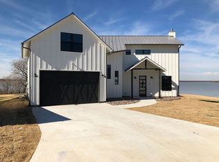 104 Black Cir, Little Elm, TX 75068
