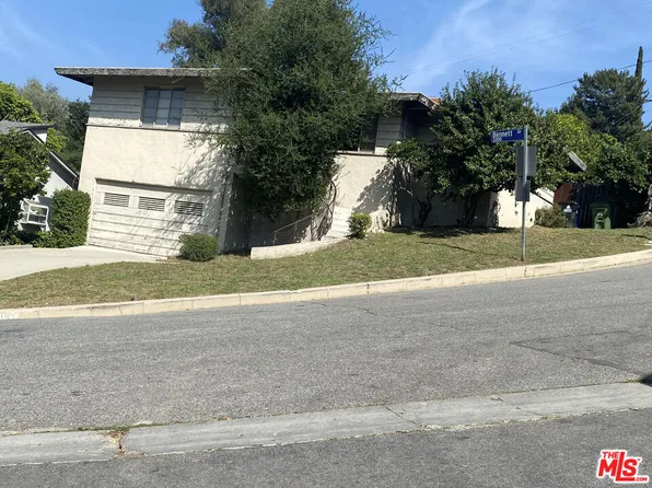 3348 Bennett Dr, Los Angeles, CA 90068
