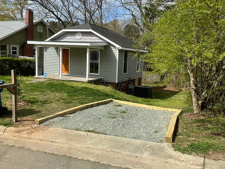 1206 Cornell St — Photo 3