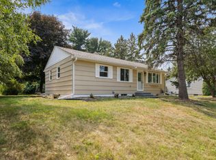 6181 Garbe Ave, Woodbury, MN 55125