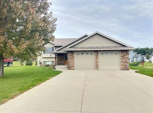 832 8th Street Loop NE, Rice, MN 56367