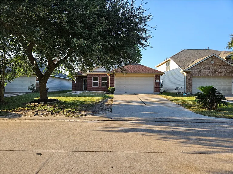 13111 Cherryglade Ct — Photo 2