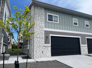 212 Miller Lane, Cheyenne, WY 82009