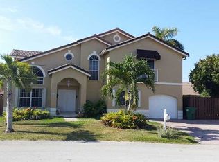 15450 SW 46th Ln, Miami, FL 33185