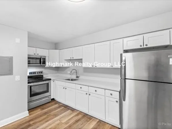 1110 N Wheeling Rd, Mount Prospect, IL