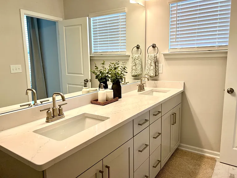 912 Mary Max Dr — Photo 15