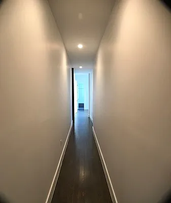 Rented by City Prime Commercial Realty  | media 4