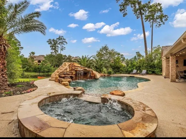 3 Mosaic Point Pl, Spring, TX 77389