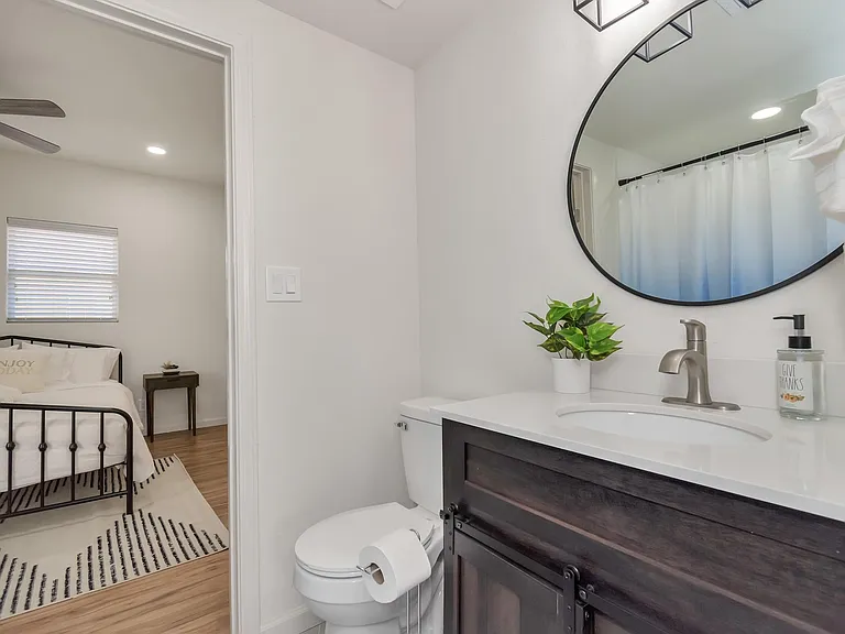 1812 Wheeler St — Photo 16