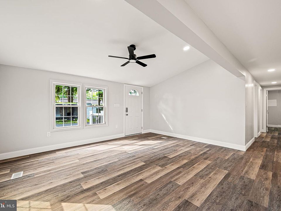 7th image of 165 W Ridge Pike Lot 109