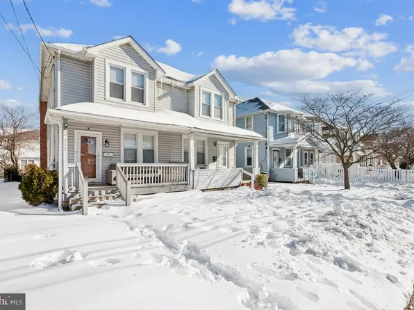 525 Bridgeboro St, Riverside, NJ 08075