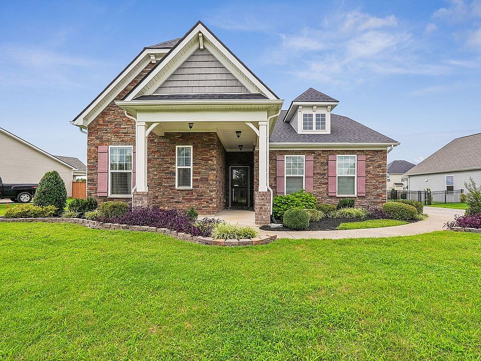 1st image of 3438 Hyde Ct