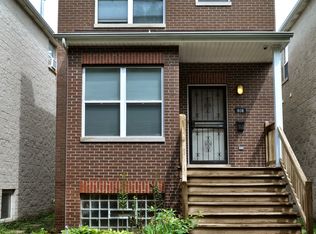 908 E 40th St, CHICAGO, IL 60653