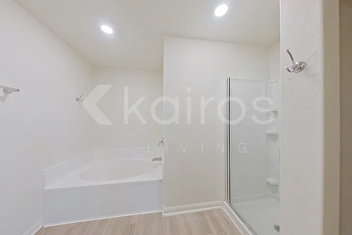 5727 Littoral Rd — Photo 13