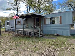 4045 Camino Dr, National City, MI 48748