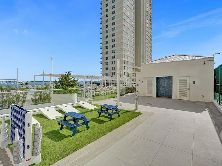 770 Claughton Island Dr #15 — Photo 6