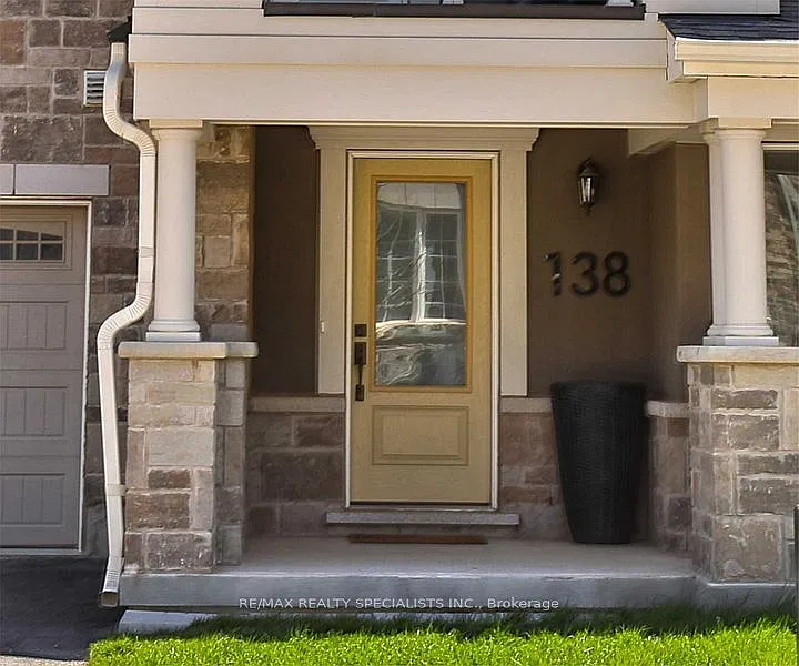 2 bed, $3,000 — Photo 2