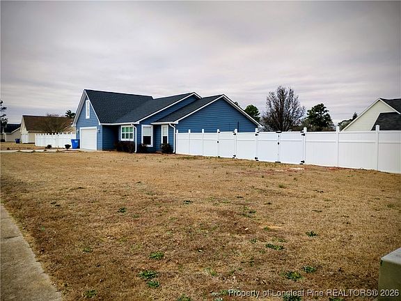 3rd image of 104 Truman Dr