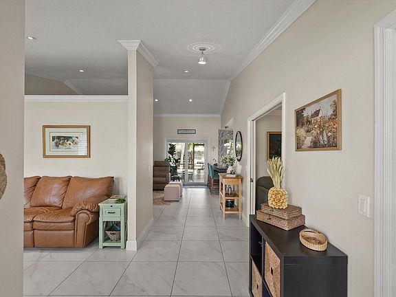 5th image of 1064 Raintree Lane