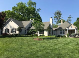 10825 Alloway Dr, Potomac, MD 20854