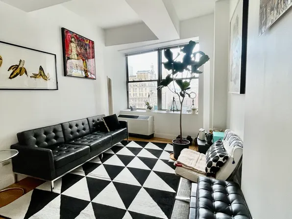 99 John Street 2201 image 1 of 19