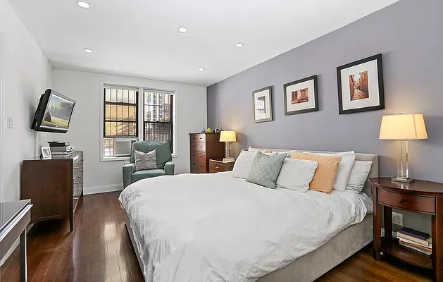 Sold by Corcoran | media 8