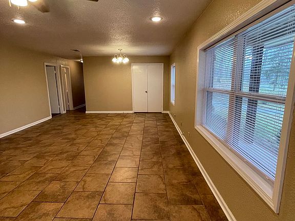 2nd image of 7268 County Road 492