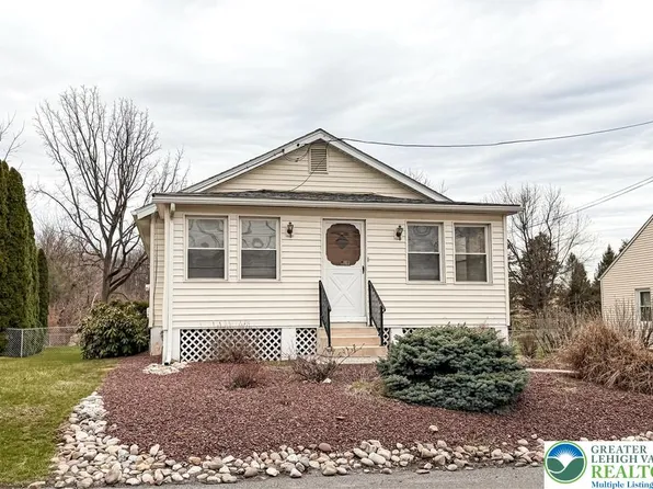 1138 Brookside Rd, Allentown, PA 18106