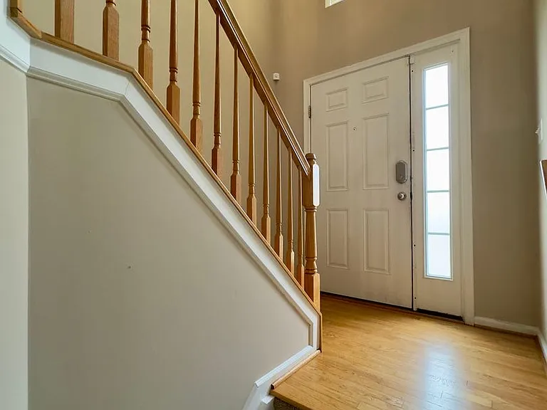 618 Snowberry Way — Photo 4