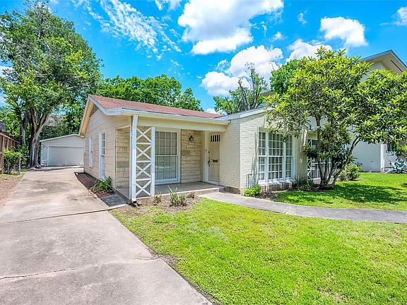 2nd image of 4038 Blue Bonnet Blvd