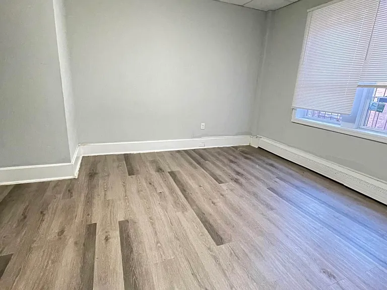 34 12th Ave #8B — Photo 8
