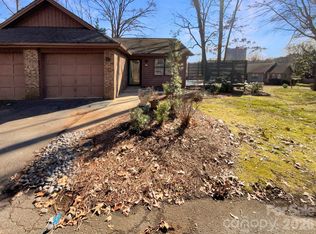 498 Glory Ct, Fort Mill, SC