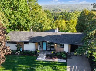 50 Oak Ave, Hamilton, ON L9H 4Y9