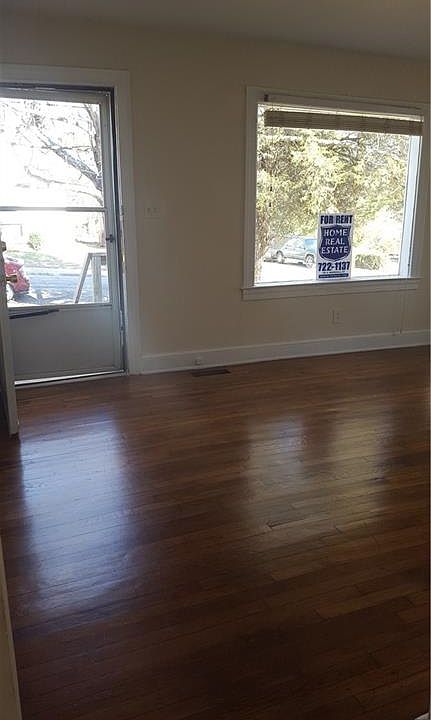 2nd image of 1630 Ashley School Cir