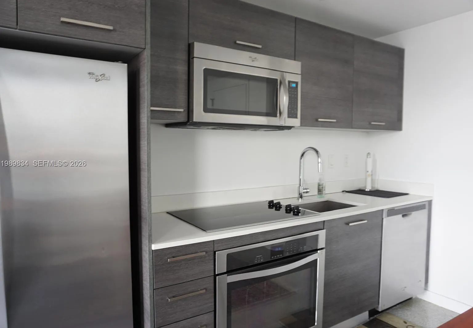 1 bed, 1.0 bath, 446 sqft, $2,600 — Photo 4