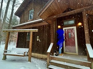 8845 Garrity Woods Ln, Seymour, IN 47274