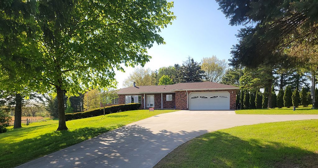 1639 Baxter Ave - Property Image