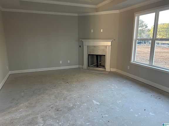 4th image of 100 Wynlake Way