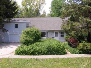 528 W Hosmer St, Saint Charles, MI