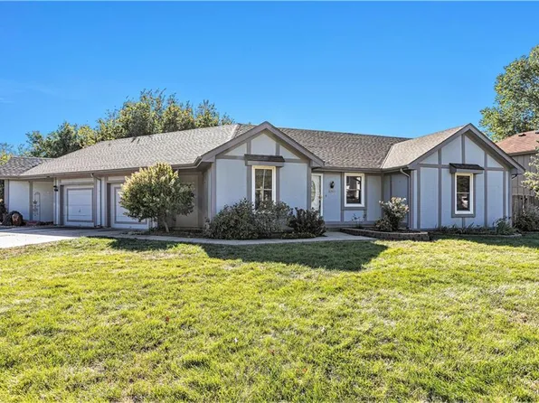 16303 W 124th St, Olathe, KS 66062