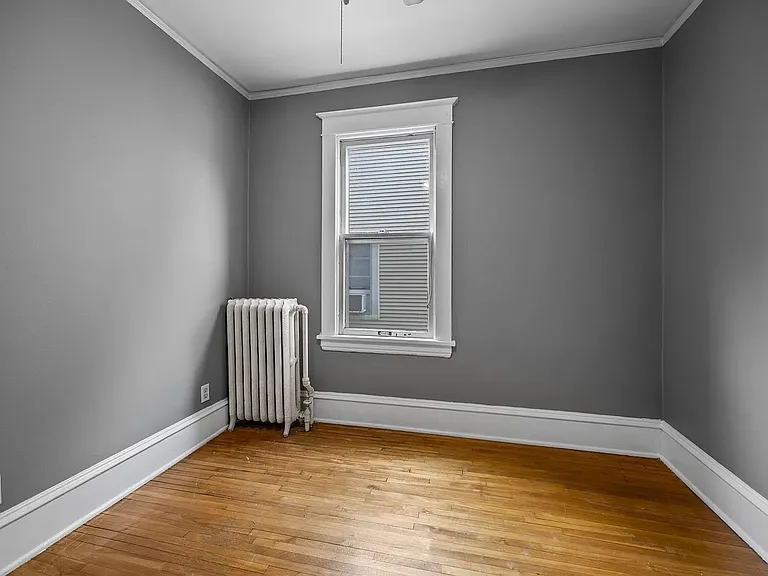 1217 Grand Ave — Photo 34