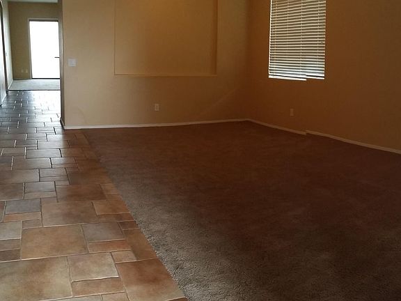 3rd image of 43511 N 44th Ln